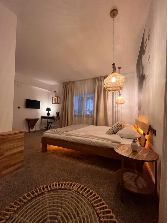 בראשוב Shard Boutique Hotel-Adult Only מראה חיצוני תמונה